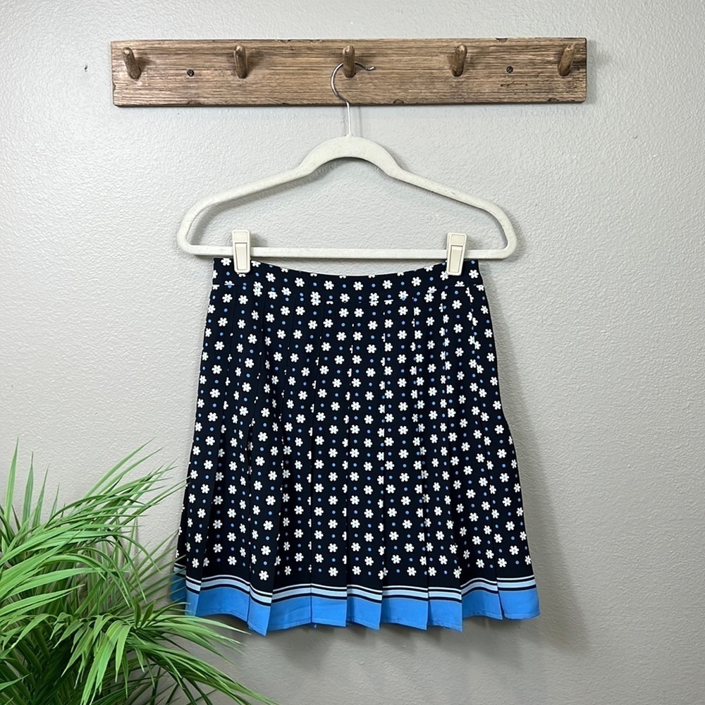 1901 Pleated Floral Skirt 4 Black Blue